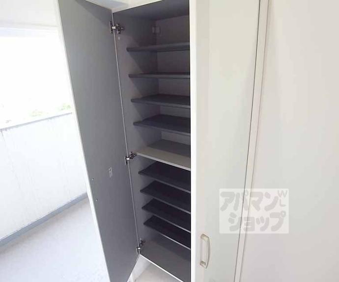 【コーポラス伏見】間取