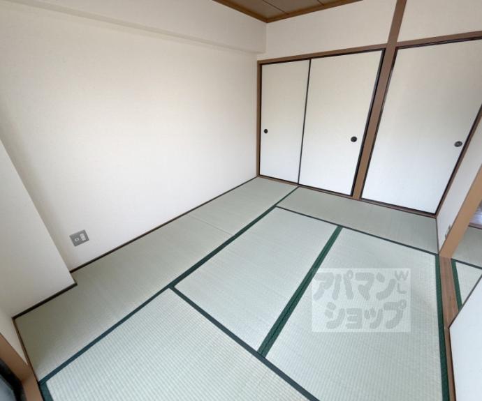 【シャロム伏見】間取