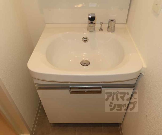 【ソルテラス京都西大路　郁】間取