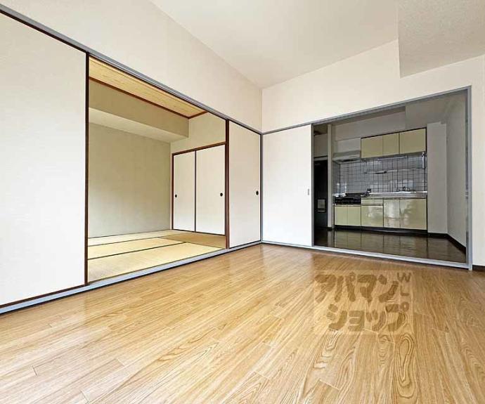 【アビタシオン南桃山】間取