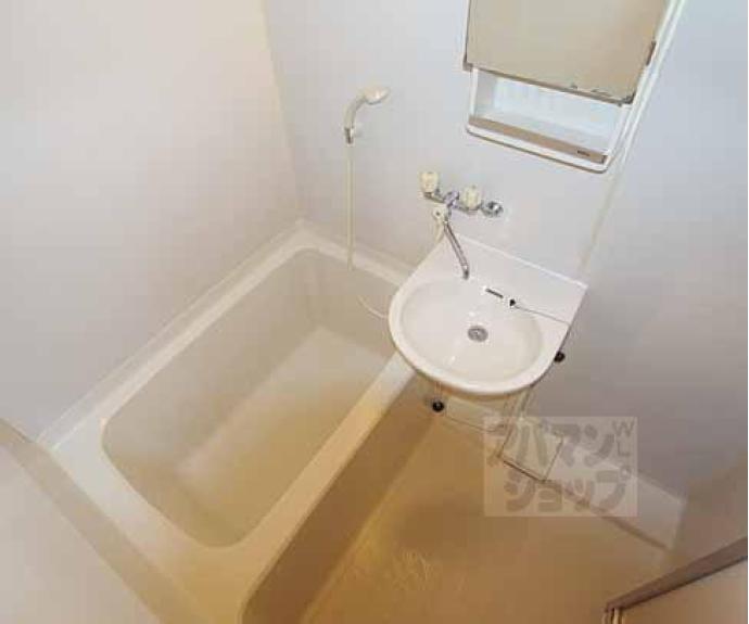 【アビタシオン南桃山】間取