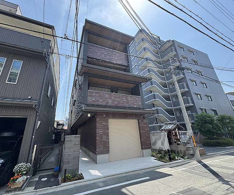 シャーメゾン洛央
