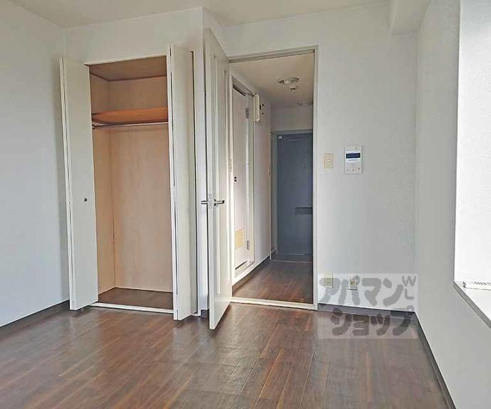 【パラドール伏見】間取