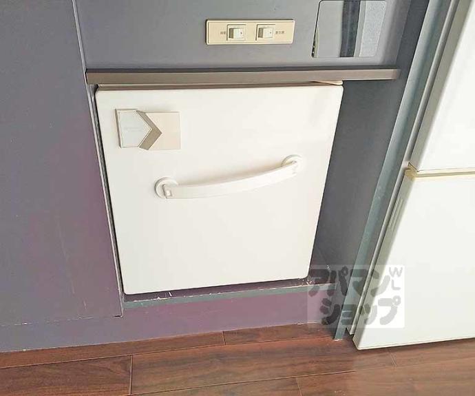 【パラドール伏見】間取