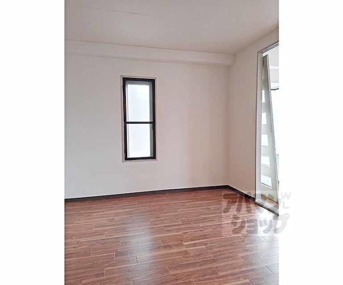 【パラドール伏見】間取