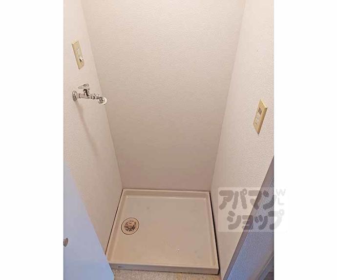 【パラドール伏見】間取