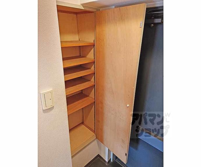 【パラドール伏見】間取