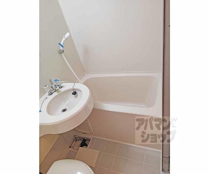 【パラドール伏見】間取