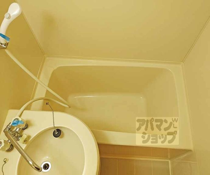 【パラドール伏見】間取