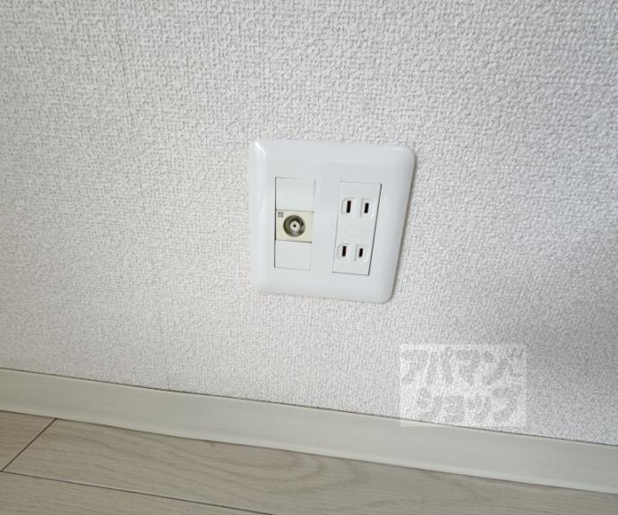 【オーシャンボックス丹波橋】間取