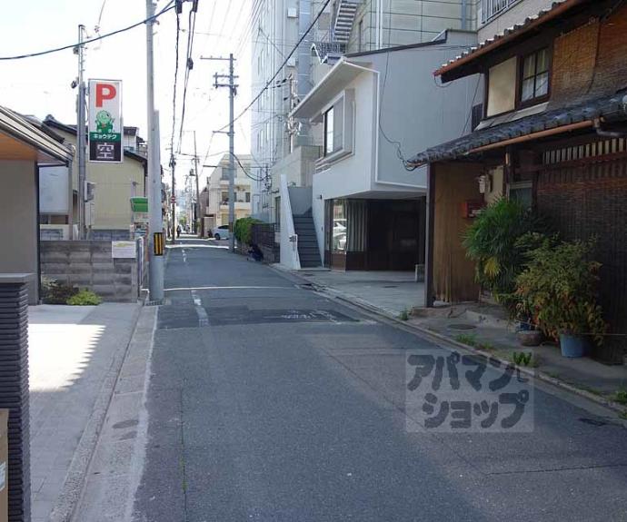 【シャーメゾン烏丸五条】間取