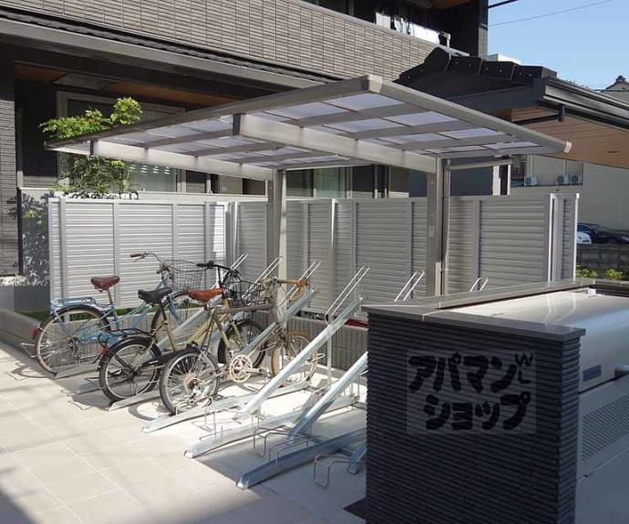 【シャーメゾン烏丸五条】間取