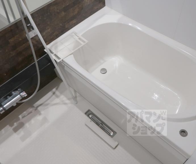 【シャーメゾン烏丸五条】間取