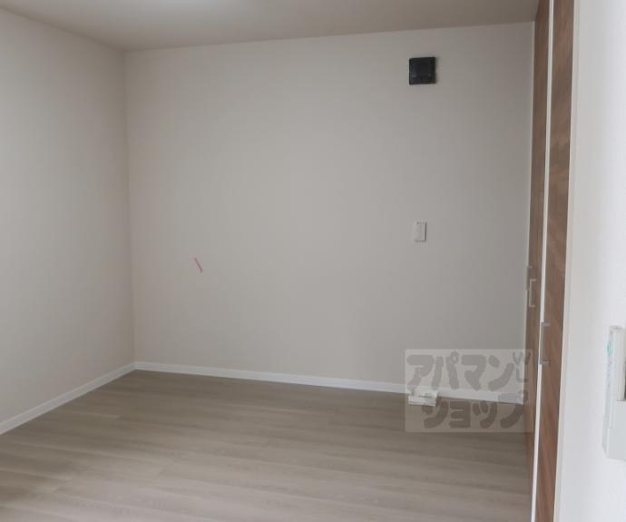 【シャーメゾン烏丸五条】間取