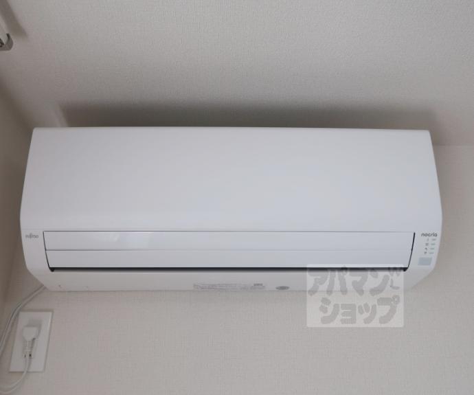 【シャーメゾン烏丸五条】間取