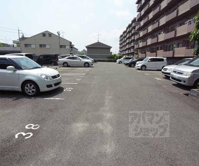 【ベルヴィ西浦】間取