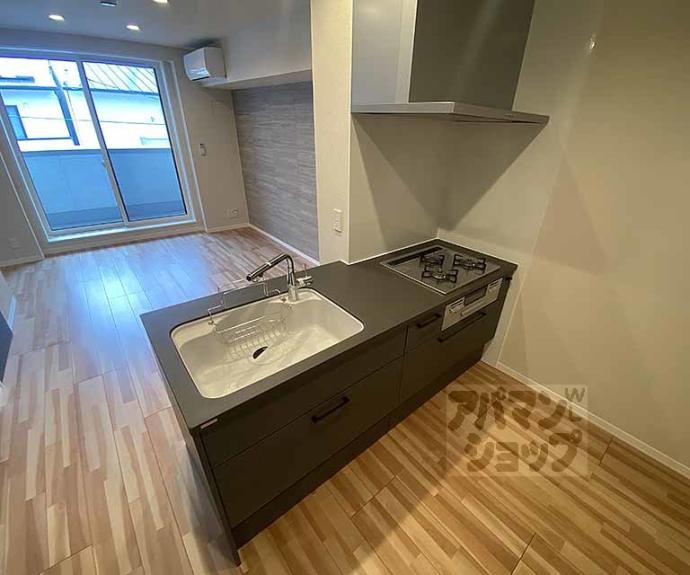 【シャーメゾン京都旧二条】間取