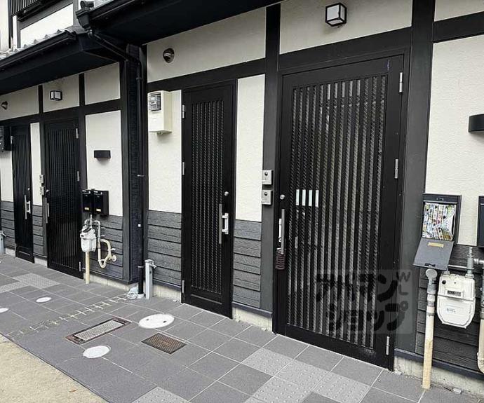 【西ノ京円町アパート】