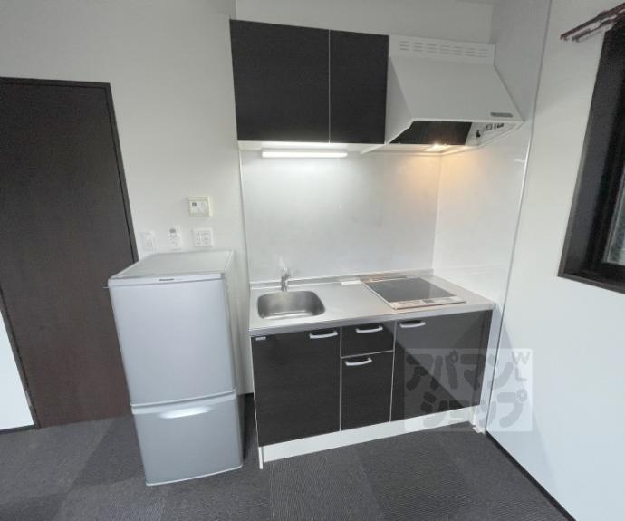 【西ノ京円町アパート】間取