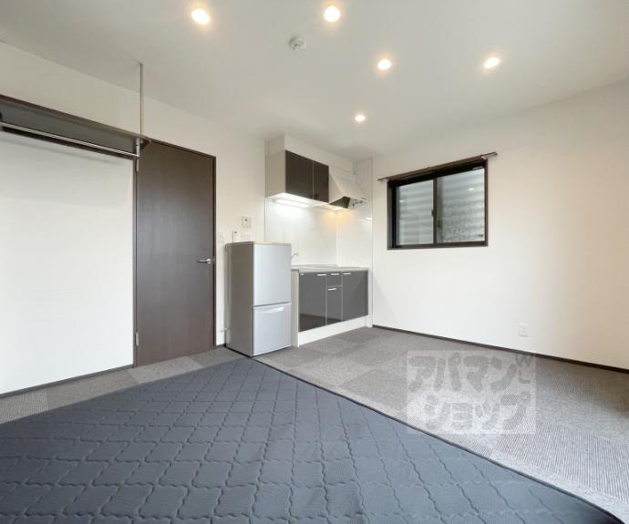 【西ノ京円町アパート】間取