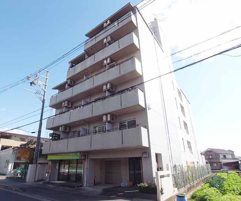 レナジア城南宮