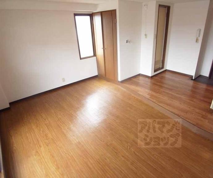 【ジュネス大江】間取