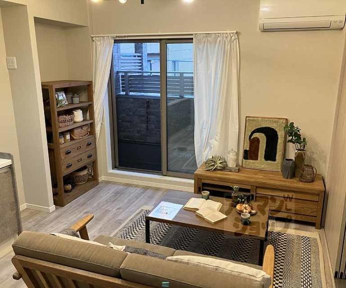 【ＫＲＭ　ＲＥＳＩＤＥＮＣＥ　ＮＡＧＡＯＫＡＴＥＮＪＩＮ】間取