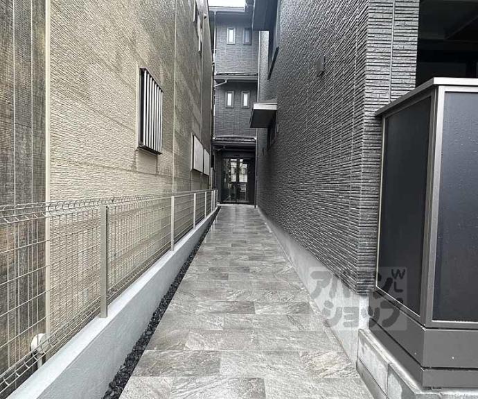 【リベルテ猪熊】間取