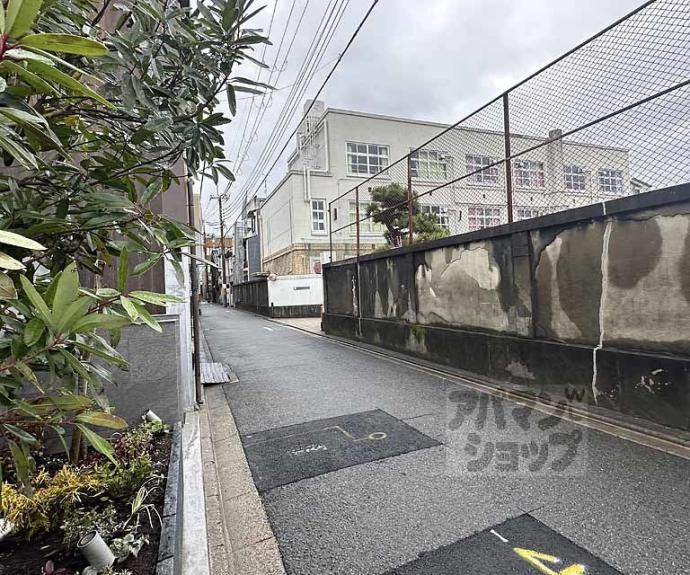 【リベルテ猪熊】間取