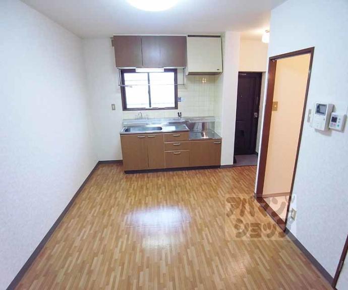 【シティハイツ北村】間取