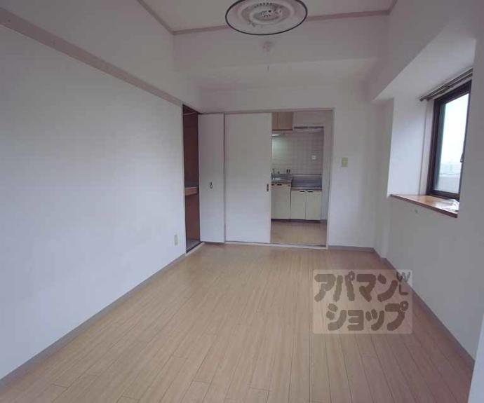 【アーバンハイツ伊賀】間取