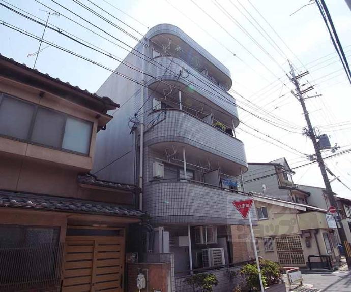 【パティオフローラ】間取