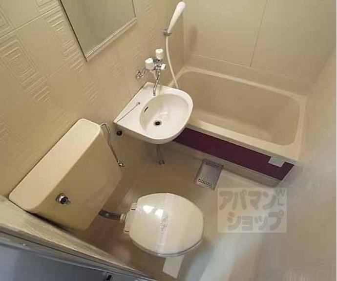 【パティオフローラ】間取