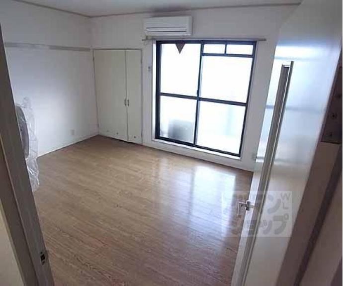 【パティオフローラ】間取