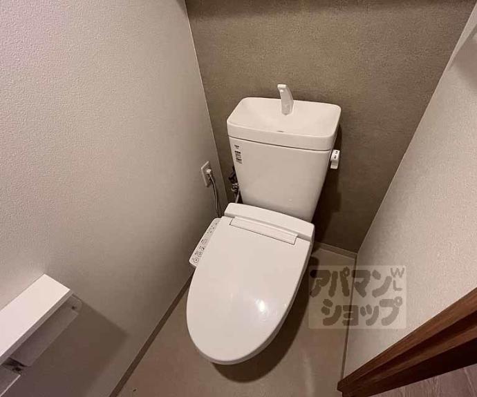 【Ｂｅｒｎｉｎａ　Ｐａｌａｃｅ　西院】間取