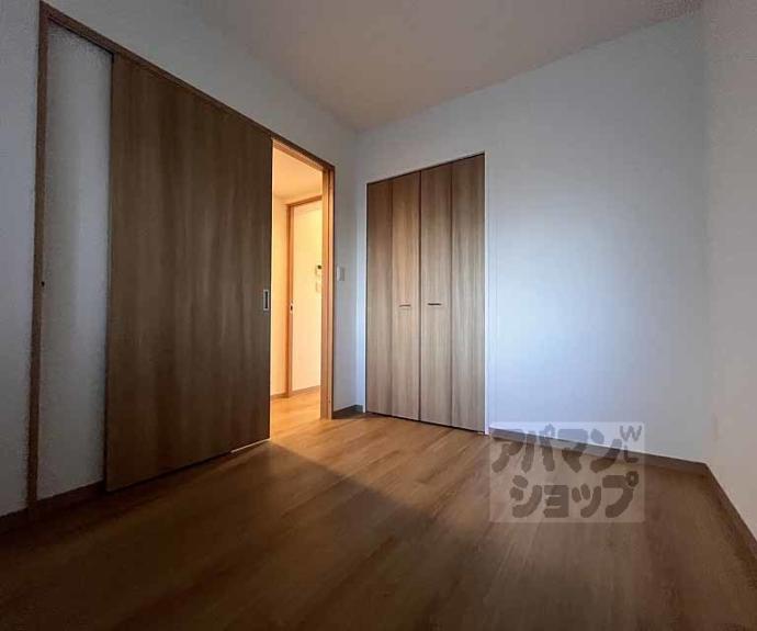 【Ｂｅｒｎｉｎａ　Ｐａｌａｃｅ　西院】間取