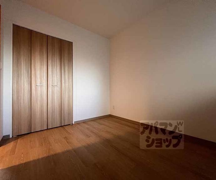 【Ｂｅｒｎｉｎａ　Ｐａｌａｃｅ　西院】間取