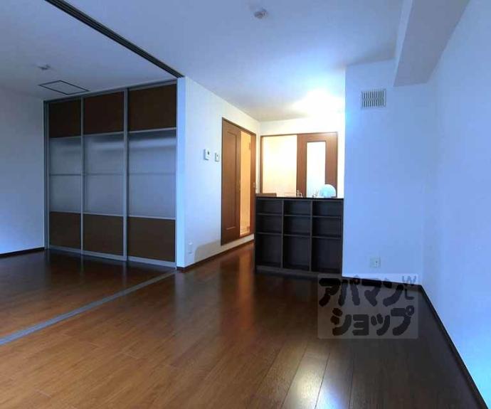 【インテグラル・フラッツ】間取