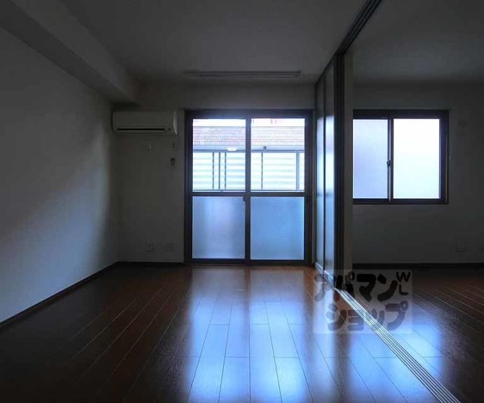 【インテグラル・フラッツ】間取