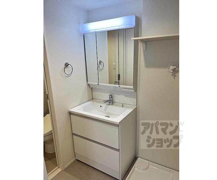 【PREMIUM COURT 山科椥辻】間取