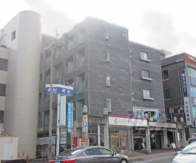 【クレセントハウス】間取