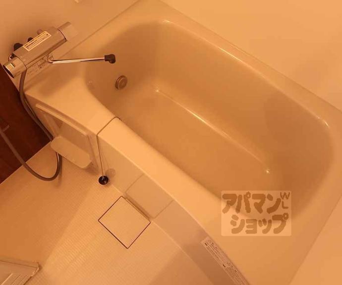 【ＰＲＥＭＩＵＭ　ＣＯＵＲＴ　山科椥辻】間取