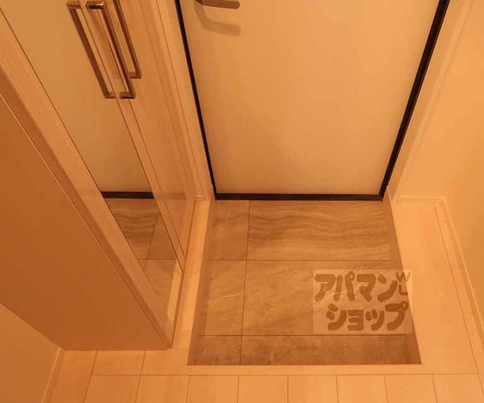 【ＰＲＥＭＩＵＭ　ＣＯＵＲＴ　山科椥辻】間取