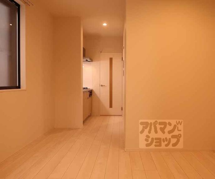 【ＰＲＥＭＩＵＭ　ＣＯＵＲＴ　山科椥辻】間取