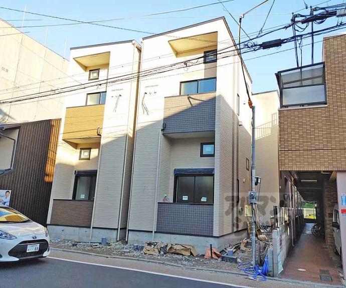 【Bella Casa 京都伏見】間取