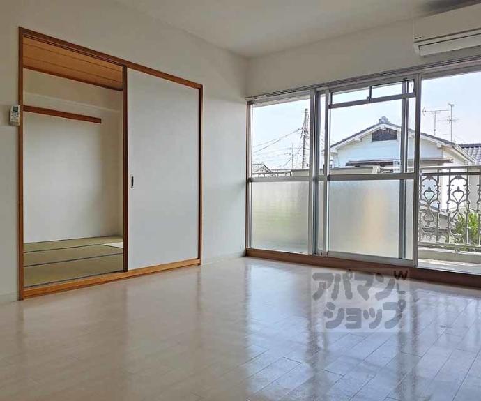 【サン・ステージ１５】間取