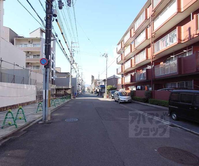 【シャトー深草セカンド】間取