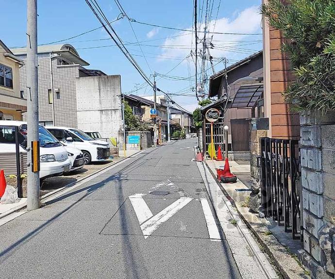 【リ:ルーム 伏見】間取