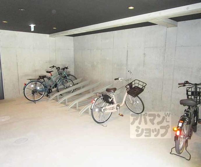 【ＳＴＡＮＤＺ金閣寺前】間取