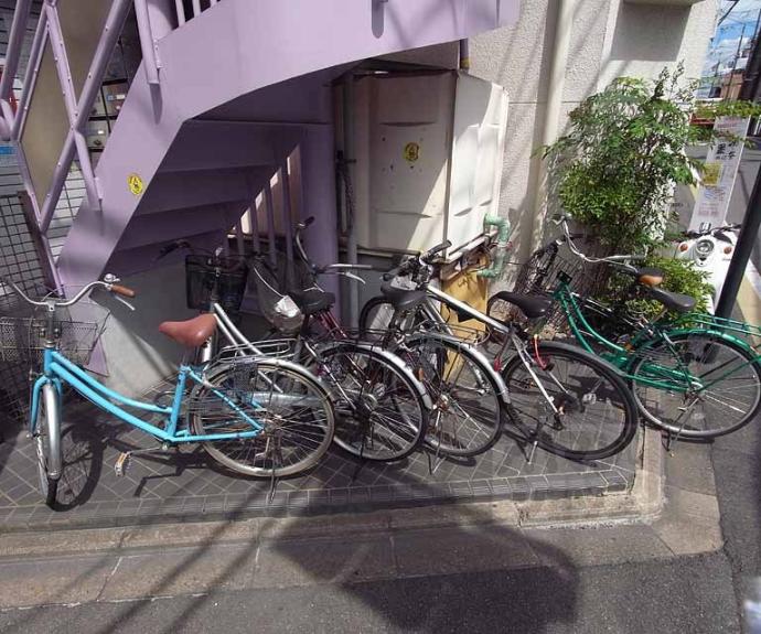 【バドワール墨染】間取